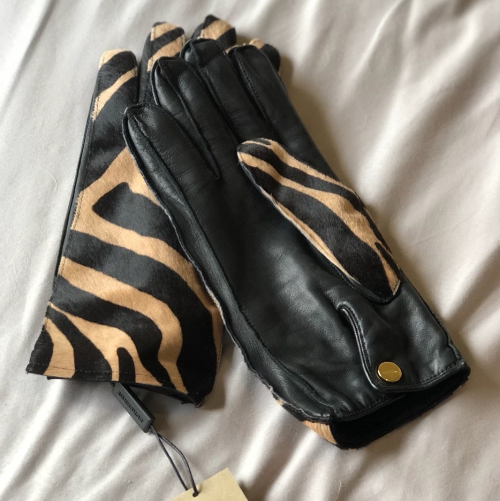 Burberry Gloves